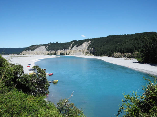 n}[EXvOXCNEeJ|Ԃŋxeꏊihanmersprings  Lake Tekapoj