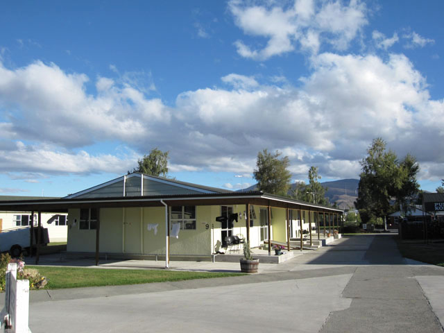 nCEJg[EbWEAhEobNpbJ[YiHigh County Lodge and BackpackersjgC[iTwizelj