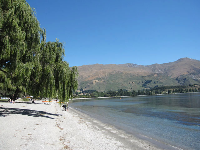 iJ΁iLake Wanakaj