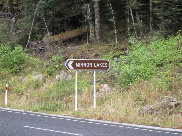 ~tH[hE[hɂ~[ iMirror LakejW