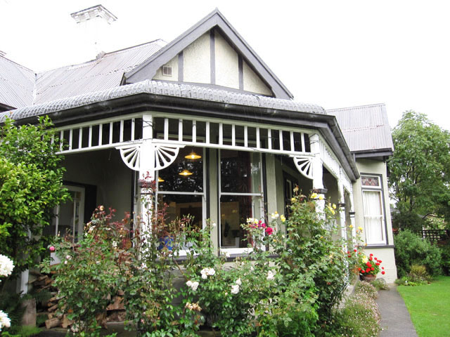 TUERtH[giSouthern Comfortj