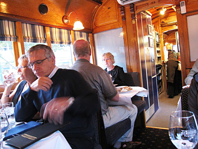 gEFCEXgiTramway Restaurantj