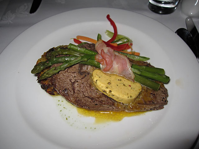 gEFCEXgiTramway Restaurantj̃CẼuXe[L